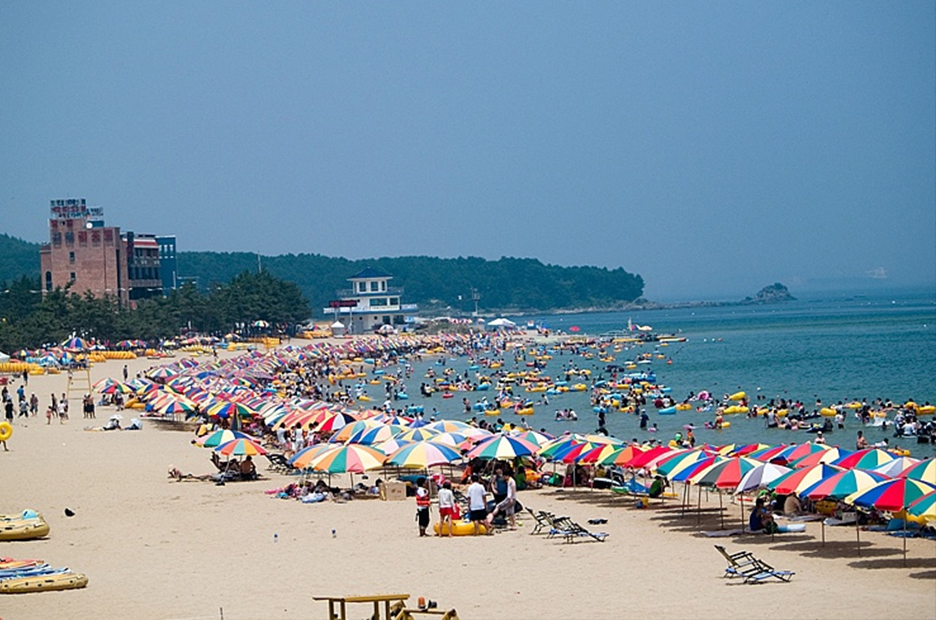 鎮下海水浴場